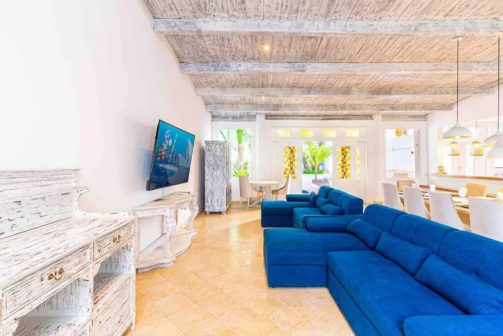 Luxury Bryonmuratovic At Gma Il Com Pool Cartagena