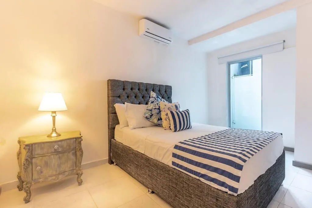 Luxury Bryonmuratovic At Gma Il Com Pool Cartagena Holiday home